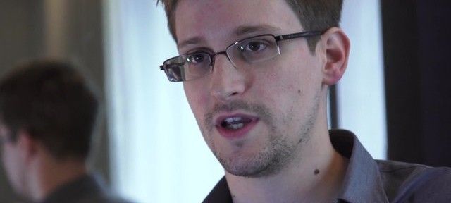 Por asilo no Brasil, Edward Snowden promete cooperar na CPI da Espionagem