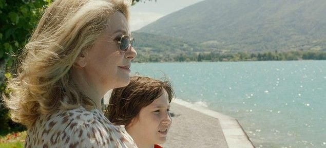 Novo filme de comédia com Catherine Deneuve: "Ela Vai"