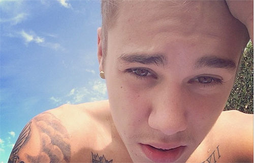 justin-bieber-chama-fa-de-baleia