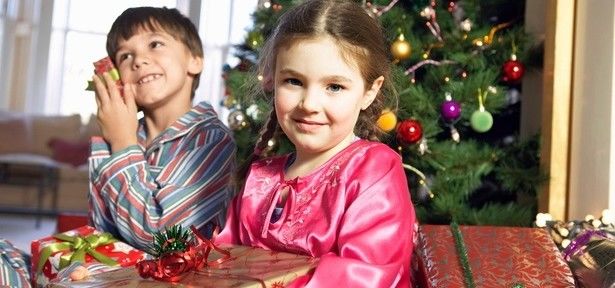 O clima do Natal é favorável para educação dos filhos: Abuse de presentes criativos