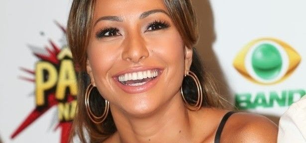 Sabrina Sato se despede do "Pânico na Band" pelo Facebook