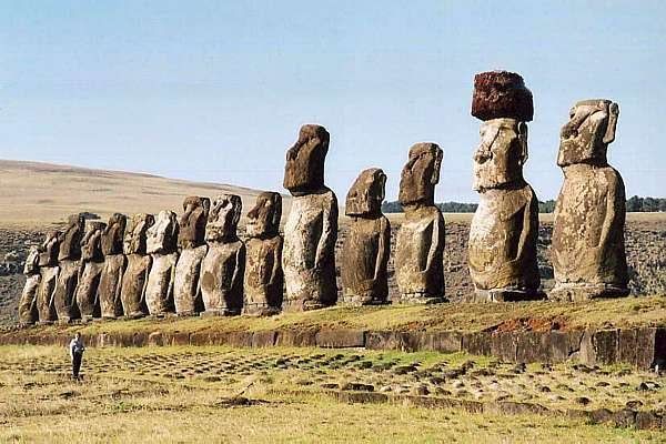 Moais.