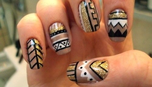 Unhas decoradas: inspire-se na tendência das famosas