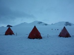 acampar-na-antartica