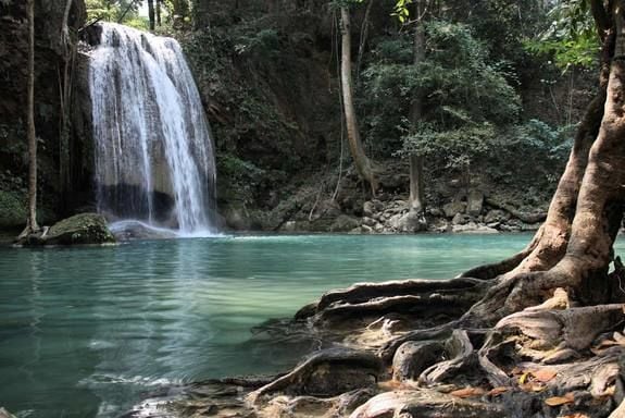 cataratas-do-erawan