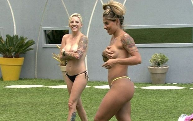 clara-e-vanessa-fazem-topless-no-bbb14