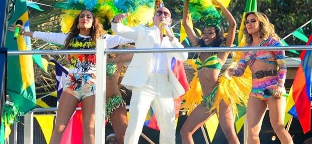 Claudia Leitte, Pitbull e Jennifer Lopez gravam clipe da música da Copa do Mundo 2014