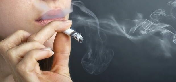 Parar de fumar pode ser mais eficaz que antidepressivos contra ansiedade