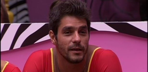 bial-corrige-participante-bbb-14-sobre-adocao-pais-gays