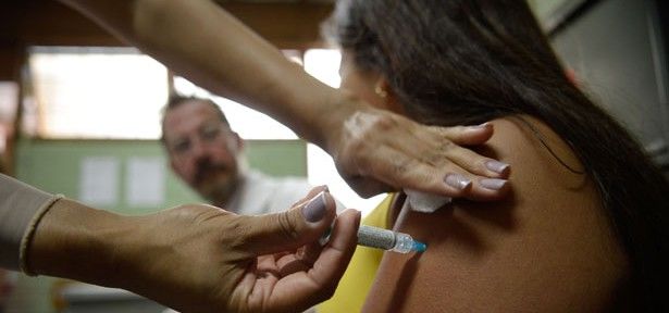 Campanha para tomar vacina HPV começou! Tire suas dúvidas sobre a vacinação