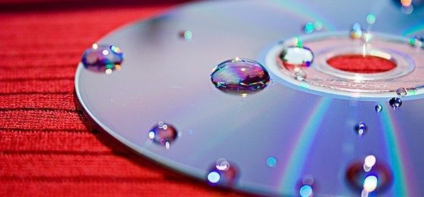 Disposítivos de armazenamento de dados portátil do futuro contará com disco óptico de 1TB