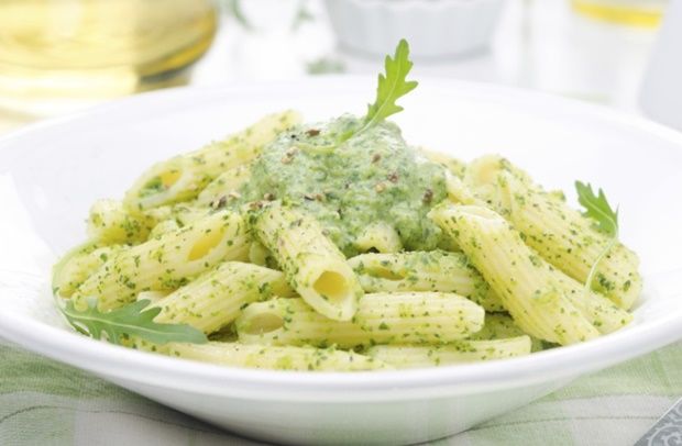 macarrao-ao-pesto