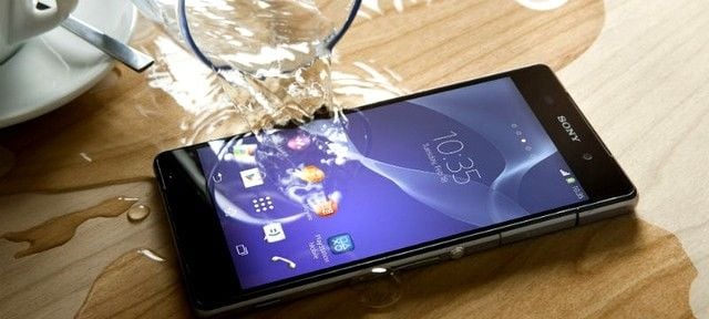 MWC 2014: nanotecnologia deixa qualquer celular à prova d'água