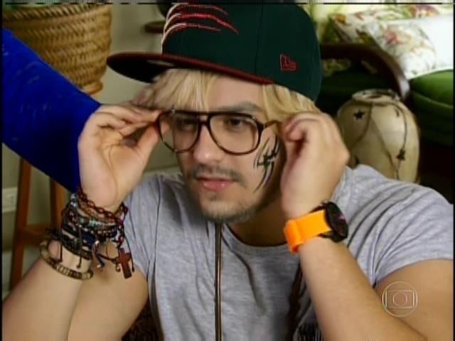 luan-santana-anda-disfarcado