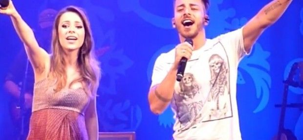 Sandy e Junior cantam juntos depois de 7 anos em Paulínia! Assista o vídeo