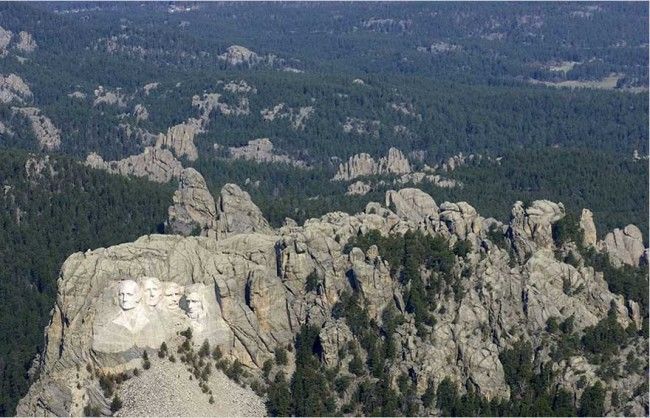 Monte Rushmore Monte Rushmore