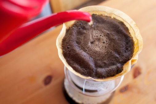 Barista da dicas de como fazer café na cafeteira ou coador para que fique perfeito!