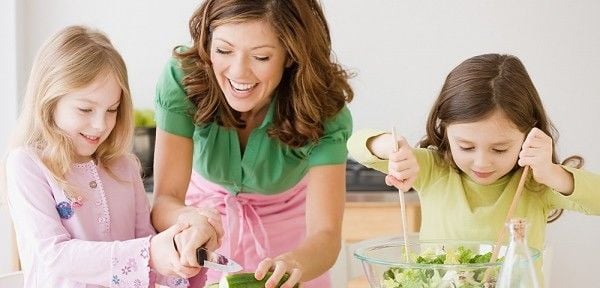 Dicas de alimentação saudável para crianças: o que fazer para que comam legumes