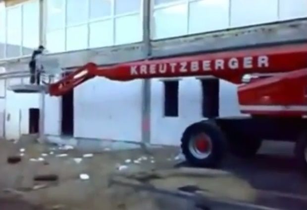 veja como não conduzir uma máquina nova