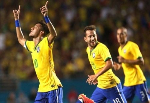 brasil-vence-gol-neymar-selecao-dunga