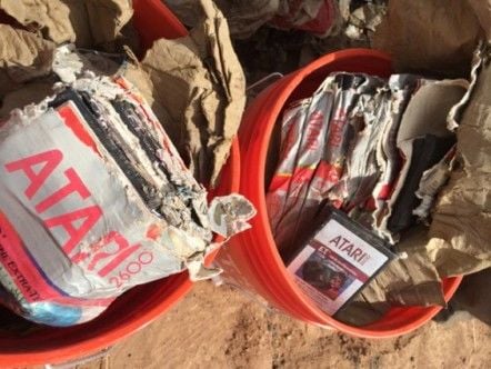 Lote de cartuchos do Atari encontrado em escavação rende US$ 37,5 mil em leilão