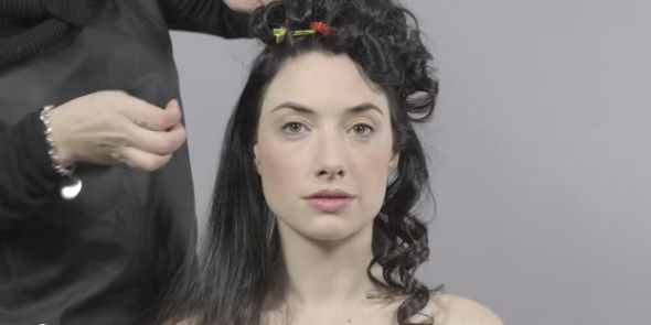 Vídeo mostra variação dos penteados ao longo das décadas e vira hit na web - veja