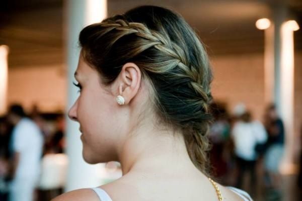 beleza-x-saude-tranca-cabelo-preso