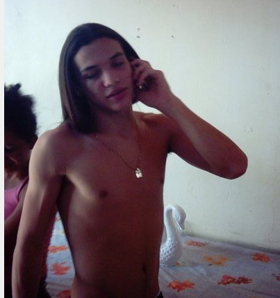 famosos-que-tentaram-sensualizar-wesley-safadao