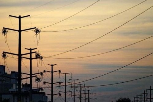 Conta de luz pode aumentar novamente em março, sugere jornal