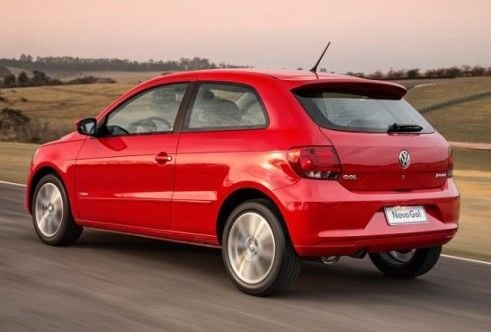 Em queda no Brasil, Volkswagen Gol lidera vendas na Argentina em Janeiro - Veja o ranking