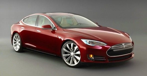 Carro que dispensa mãos ao volante será lançado em breve pela Tesla - Veja