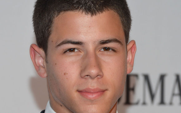 famosos-ricos-nick-jonas