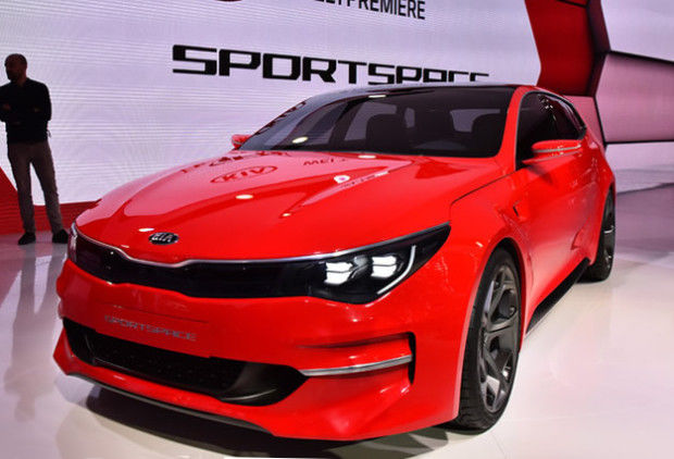 kia-perua-esportiva-sportspace-2016