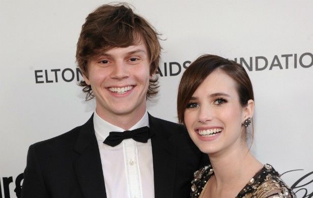 emma-roberts-evan-peters