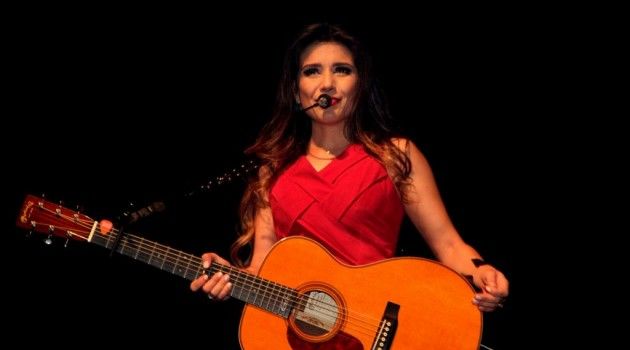 paula-fernandes-cantora-curiosidades