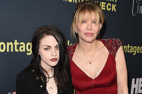 Frances Bean Cobain e Courtney Love