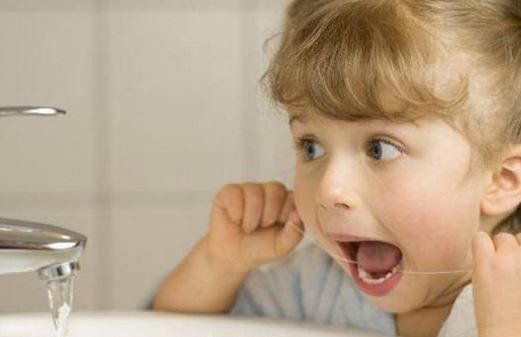 Como prevenir cáries nos dentes de leite