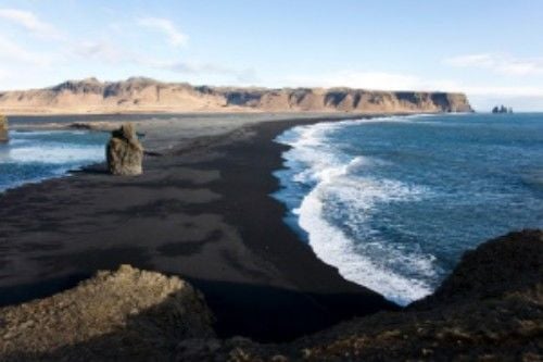 Praia preta de Vik (Islândia)