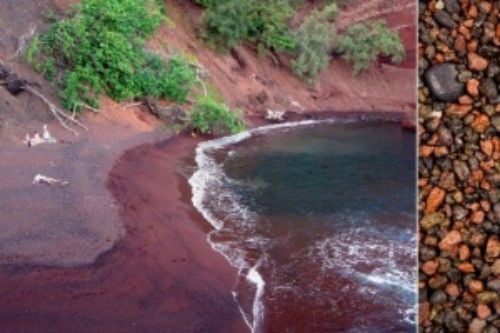 Praia vermelha de Kaihalulu (EUA)