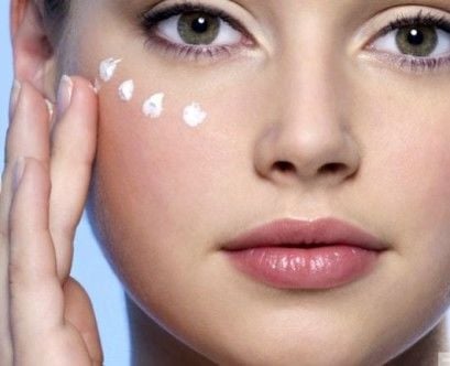 Veja como acabar com a oleosidade do rosto usando essas dicas simples e práticas