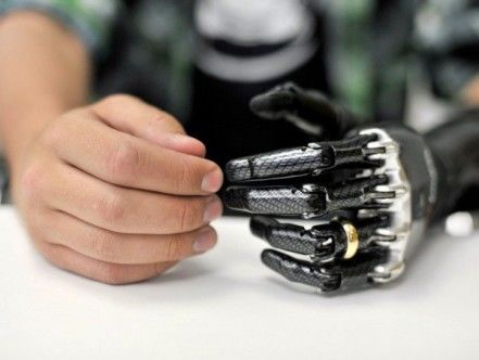 Implantes "futurísticos" que já existem e podem revolucionar a área da saúde em breve