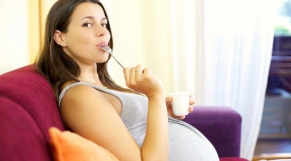 Alimentos que podem prejudicar a gravidez e devem ser evitados pelas gestantes
