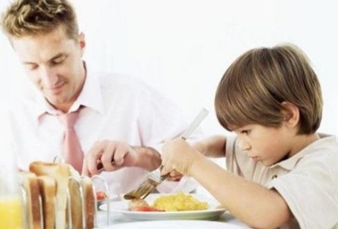 Veja como estimular o apetite das crianças com 7 dicas simples e práticas
