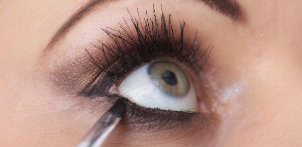 Cosméticos para a região dos olhos