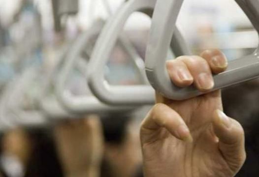 Ônibus, trem e metrô