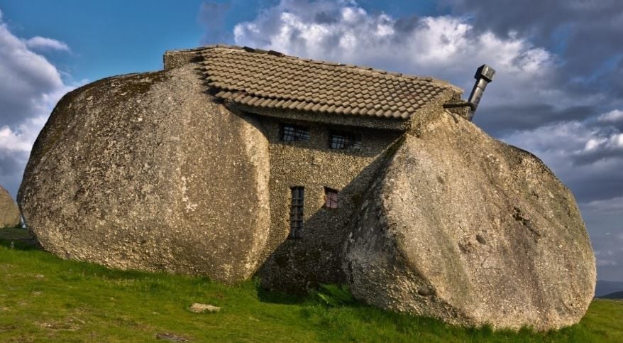 Casa do Penedo – Portugal