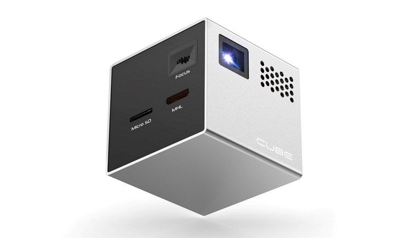 RIF6 Cube Mobile Projector