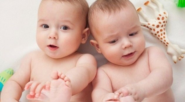 Tudo o que você precisa saber sobre ter filhos gêmeos