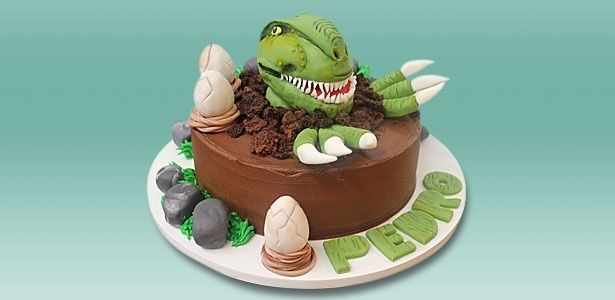 Bolo dinossauro
