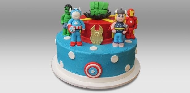 Bolo "Os Vingadores"